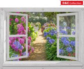 D&C Collection - tuinposter - 130x95 cm - doorkijk -  Wit venster - luxe uitvoering - Hortensia bloemen tuinpad - tuindoek - tuin decoratie - tuinposters buiten - schuttingposter