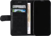 UNIQ Accessory Zwart hoesje voor iPhone 13 - Book Case - Pasjeshouder - Magneetsluiting