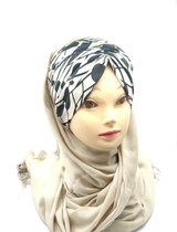 Elagante beige hoofddoek, Mooie hijab.