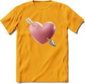 Valentijn Hart met pijl T-Shirt | Grappig Valentijnsdag Cadeautje voor Hem en Haar | Dames - Heren - Unisex | Kleding Cadeau | - Geel - XXL
