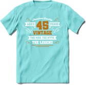 45 Jaar Legend T-Shirt | Goud - Wit | Grappig Verjaardag en Feest Cadeau Shirt | Dames - Heren - Unisex | Tshirt Kleding Kado | - Licht Blauw - S