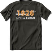 1926 Limited Edition T-Shirt | Goud - Zilver | Grappig Verjaardag en Feest Cadeau Shirt | Dames - Heren - Unisex | Tshirt Kleding Kado | - Donker Grijs - 3XL