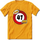 41 Jaar Hoera Verkeersbord T-Shirt | Grappig Verjaardag Cadeau | Dames - Heren | - Geel - L
