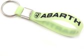 Siliconen Auto Sleutelhanger -  Past bij Abarth 500 / 595 / Punto / Turismo / Competizione - Glow In The Dark met Zwarte Abarth Letters - Keychain Sleutel Hanger Cadeau - Auto Acce