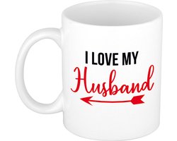 I love my husband cadeau koffiemok / theebeker wit met Cupido pijl - 300 ml - valentijn cadeautje / huwelijkscadeau voor hem