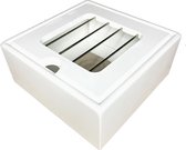Witte houten theepotverwarmer