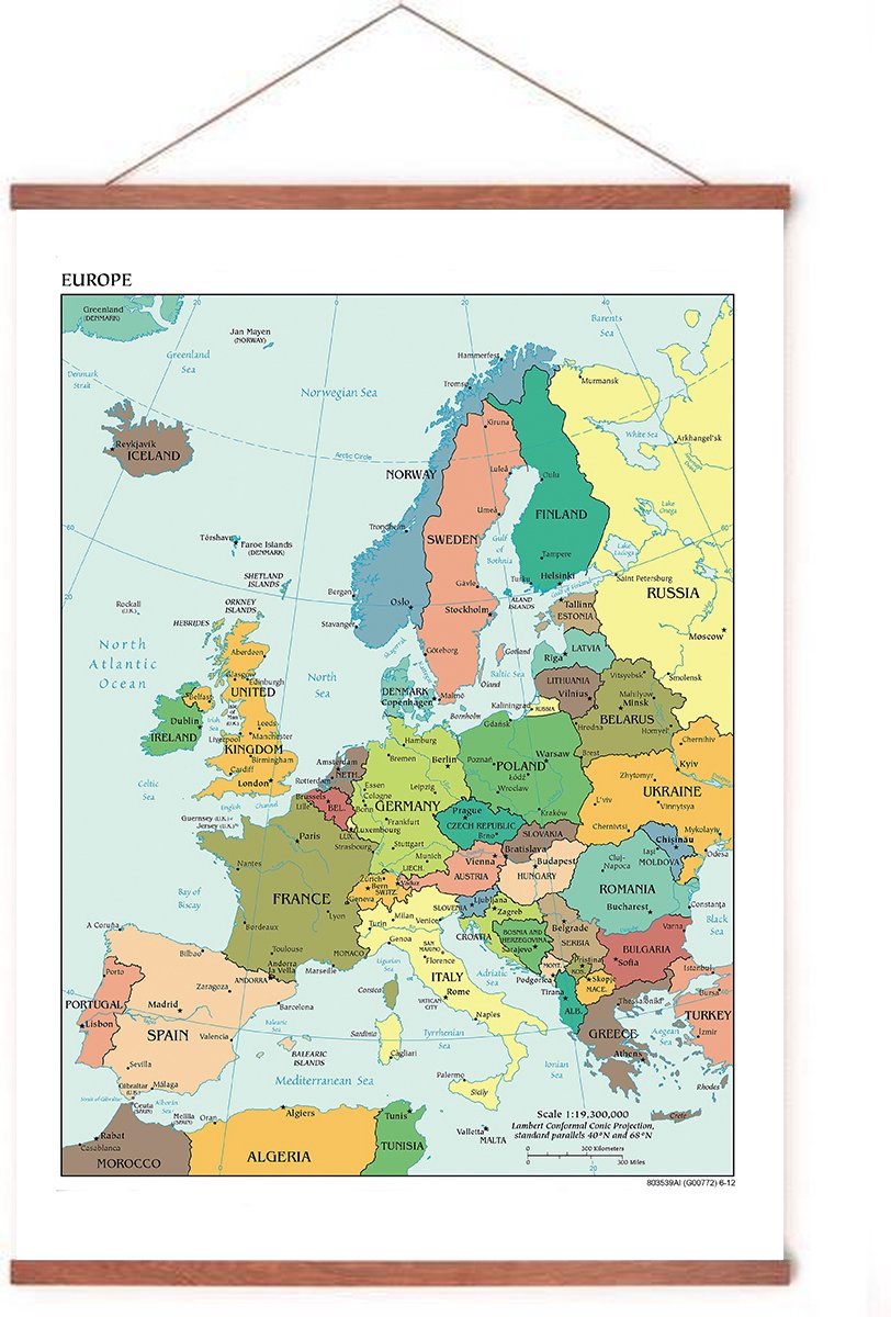 Poster In Posterhanger - Kaart Europa - Kader Hout - 70x50 cm - Schoolplaat - Ophangsysteem