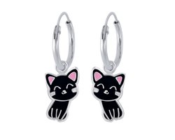 foto van Zilver kinder oorbellen meisje met zwart katje hangertje | Oorringen zwart poesje hanger | Kinderoorbellen meisje zilver | Zilverana | 925 Silver (Echt zilver)