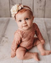 barboteuse en kanten vieux rose 74 - Cadeau Bébé - cadeau de maternité - outfit de fête bébé - barboteuse avec dentelle