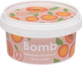 Bomb Cosmetics - Freedom of Peach - Face Wash - 210ml - Vegan