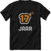 17 Jaar Feest T-Shirt | Goud - Zilver | Grappig Verjaardag Cadeau Shirt | Dames - Heren - Unisex | Tshirt Kleding Kado | - Zwart - M