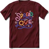 Spread Love | Pride T-Shirt | Grappig LHBTIQ+ / LGBTQ / Gay / Homo / Lesbi Cadeau Shirt | Dames - Heren - Unisex | Tshirt Kleding Kado | - Burgundy - S