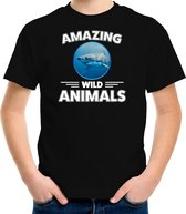 T-shirt haai - zwart - kinderen - amazing wild animals - cadeau shirt haai / haaien liefhebber S (122-128)