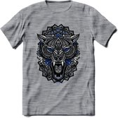 Wolf - Dieren Mandala T-Shirt | Donkerblauw | Grappig Verjaardag Zentangle Dierenkop Cadeau Shirt | Dames - Heren - Unisex | Wildlife Tshirt Kleding Kado | - Donker Grijs - Gemalee