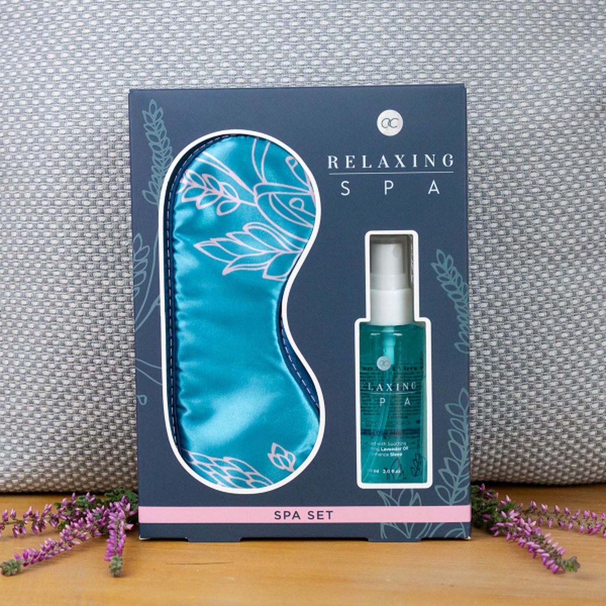Goedkoopste Kerstcadeau vrouw- geschenkset - Bad cadeaupakket relaxing spa – lavendel & kamille – blauw, lila - Kado vrouwen, moeder, vriendin, zus, oma, mama