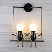 Wandlamp poppetje zwart schommel duo - Wandlamp Figuur - Wandlamp Poppetje - Wandlamp Robot - Wandlamp Cartoon - Woonkamer - Slaapkamer - Wandlamp zwart - Zwarte wandlamp - Wandlam