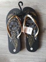 Teenslipper Follow Your Dreams - Zwarte bedrukte teenslipper dromen maat 41