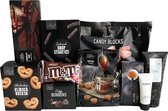 Kerstpakket Care & Beauty - kerstpakket - cadeaupakket - borrelpakket - cadeau voor man - cadeau voor vrouw - eten - koffie - chocolade - cadeau - verjaardag - thee - giftset - kerstcadeau - 