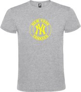 Grijs T-Shirt met “ New York Yankees “ logo Neon Geel Size XXL