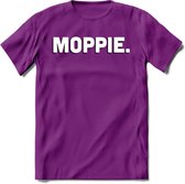 Moppie - Valentijn T-Shirt | Grappig Valentijnsdag Cadeautje voor Hem en Haar | Dames - Heren - Unisex | Kleding Cadeau | - Paars - L