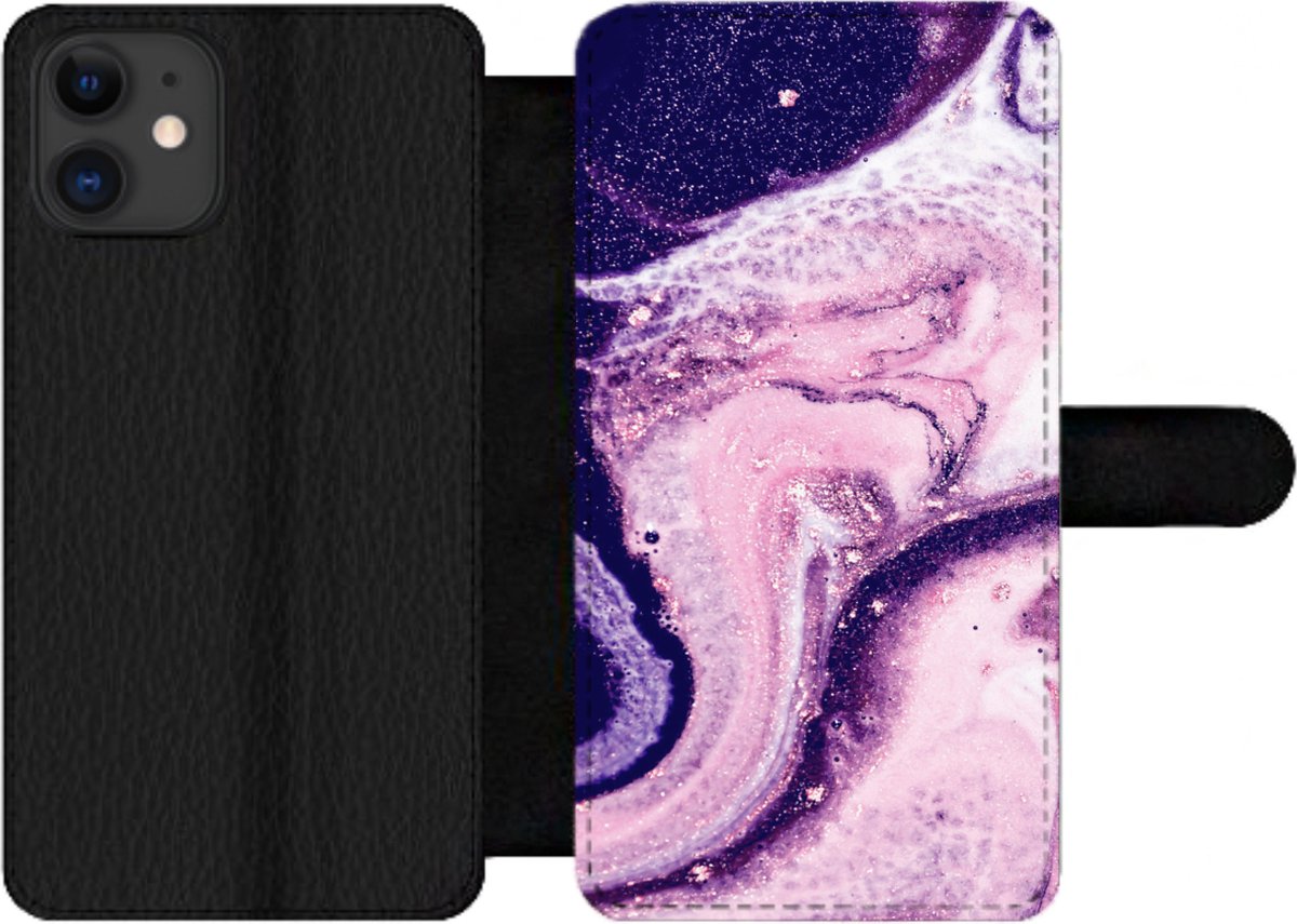 Telefoonhoesje Geschikt voor iPhone 12 Pro telefoonhoesje - Marmer print - Glitter - Chic - Met vakjes - Wallet case met magneetsluiting