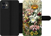 Bookcase Geschikt voor iPhone 11 telefoonhoesje - Orchidee - Haeckel - Kunst - Met vakjes - Wallet case met magneetsluiting