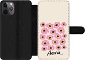 Bookcase Geschikt voor iPhone 11 Pro Max telefoonhoesje - Bloemen - Roze - Ghana - Met vakjes - Wallet case met magneetsluiting