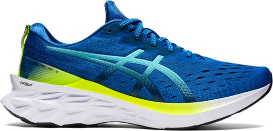 ASICS Novablast 2