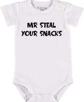 Baby Rompertje met tekst 'Mr steal youre snack' |Korte mouw l | wit zwart | maat 50/56 | cadeau | Kraamcadeau | Kraamkado