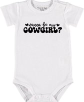 Baby Rompertje met tekst 'Wanna be my cowgirl?' | Korte mouw l | wit zwart | maat 62/68 | cadeau | Kraamcadeau | Kraamkado