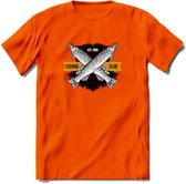 Fishing Club - Vissen T-Shirt | Grappig Verjaardag Vis Hobby Cadeau Shirt | Dames - Heren - Unisex | Tshirt Hengelsport Kleding Kado - Oranje - 3XL