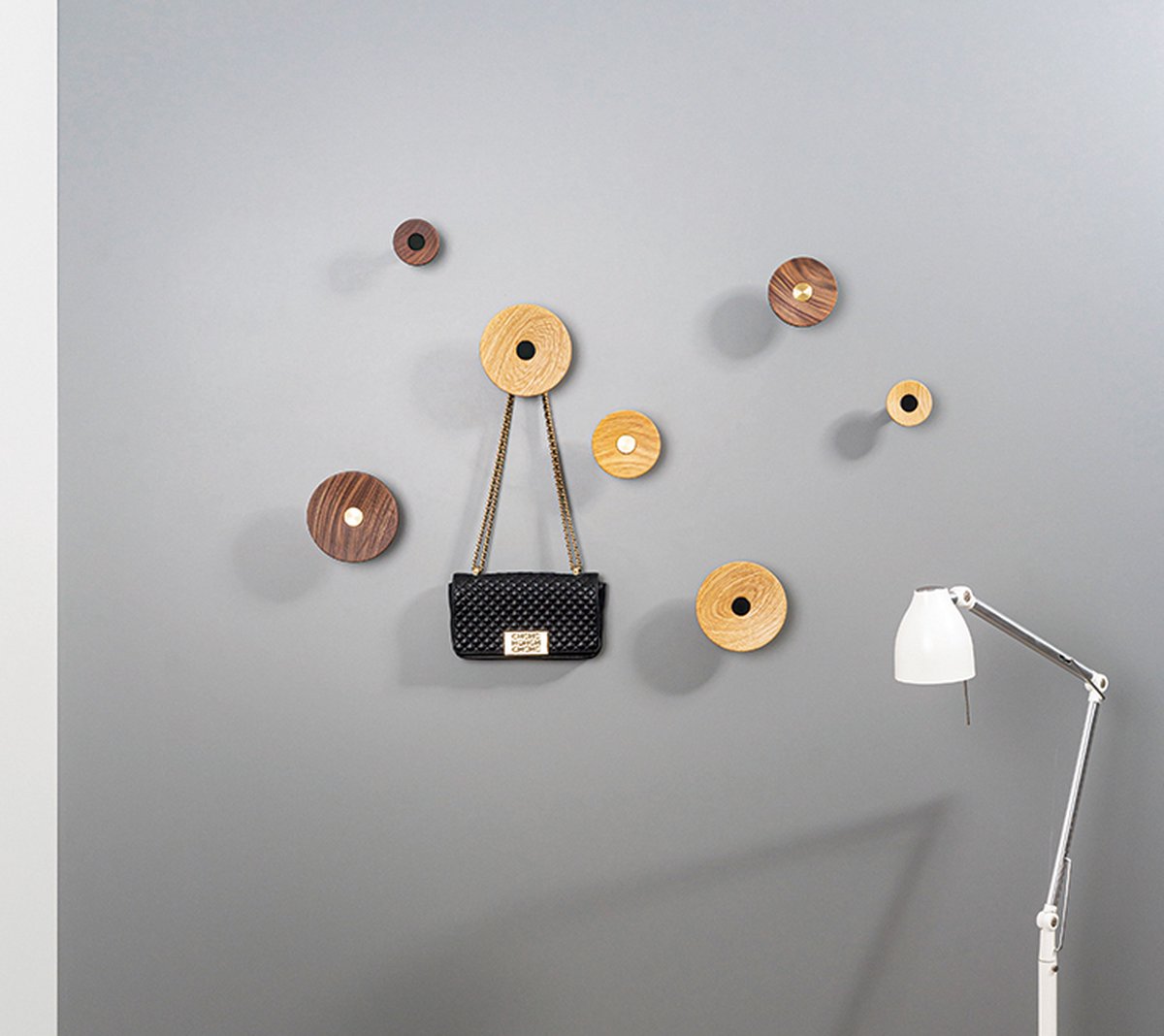 Garderobe haak stok, nieuw opgewaardeerd 1,42 m (55,9 inch) intrekbare stok haak, intrekbare kledingreikstok voor garderobes, waslijnen, kasthaken, kledingrails, hangers (blauw