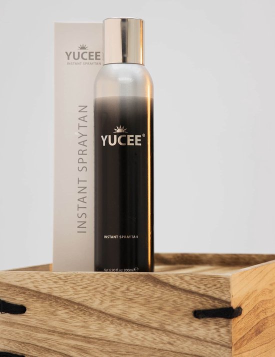 Yucee spray tan - 200ml - bruin zonder zon met een selftan handschoen