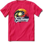 Fishing - Vissen T-Shirt | Grappig Verjaardag Vis Hobby Cadeau Shirt | Dames - Heren - Unisex | Tshirt Hengelsport Kleding Kado - Roze - M