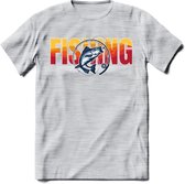 Fishing - Vissen T-Shirt | Grappig Verjaardag Vis Hobby Cadeau Shirt | Dames - Heren - Unisex | Tshirt Hengelsport Kleding Kado - Licht Grijs - Gemaleerd - S