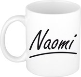 Naomi naam cadeau mok / beker sierlijke letters - Cadeau collega/ moederdag/ verjaardag of persoonlijke voornaam mok werknemers