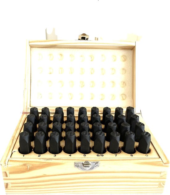 Foto: 36 delige slagletters cijferset 8mm slagletters slagcijfers slagletterset slagcijferset 36 stuks houten kist a t m z 0 t m 8 8mm