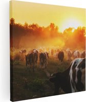 Artaza Canvas Schilderij Kudde Koeien In Weiland Bij Zonsondergang - 30x30 - Klein - Foto Op Canvas - Canvas Print