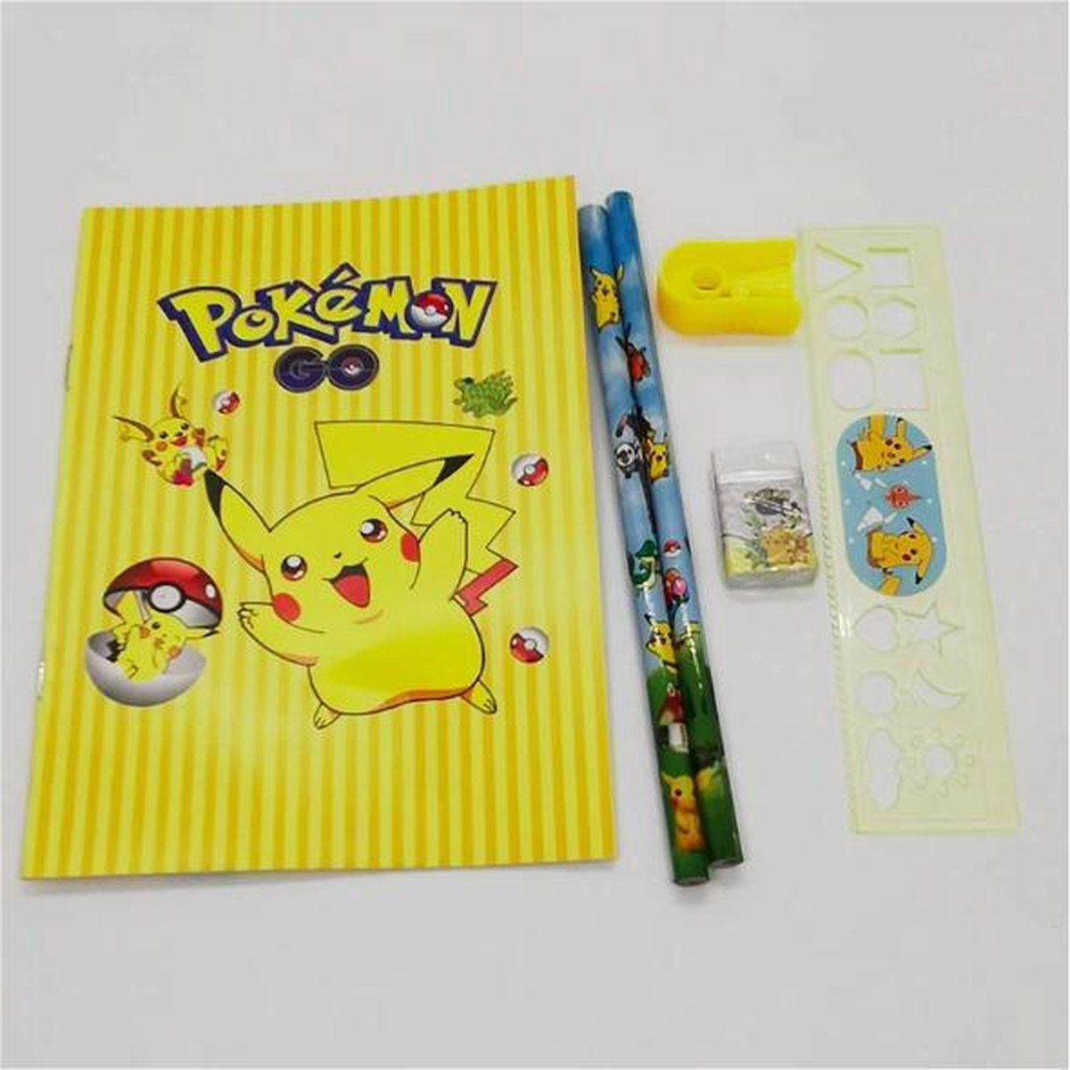 ProductGoods - Pokemon Pencil Case Rempli - Écriture - Crayons - Gum -  Taille-crayon 