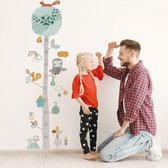 Muursticker Kinderkamer - Groeimeter - Wand Decoratie - Boom Met Vrolijke Beestjes - 120 x 100 cm