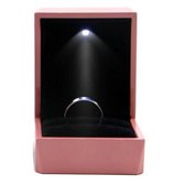 Ringdoosje LED lichtje rose - aanzoek - bruiloft - verloving - sieradendoos - huwelijksaanzoek - liefde - Valentijnsdag - ring - verlichting - lichtje - met licht