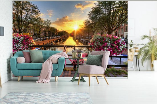 Behang - Fotobehang Fiets - Amsterdam - Lente - Breedte 360 cm x hoogte 240 cm