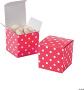 12 vierkante doosjes roze met witte stippen - bedankje - doosje - giveaway - babyshower - trouwen - genderreveal - traktatie