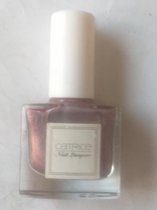 Catrice Nail Lacquer Nagellak ProvoCatrice C05 Silk Sense lila metallic