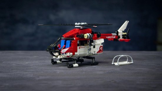 LEGO Reddingshelikopter - 42092 bol.com