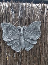 vlinder (2 stuks) om op te hangen beton 28cm x 26cm