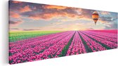 Artaza Canvas Schilderij Bloemenveld Met Roze Tulpen - Luchtballon - 90x30 - Foto Op Canvas - Canvas Print