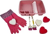 Huishoud Pakket - Mijn eerste uitzet - Roze - Schoonmaak - Afwasborstel - Schoonmaakhandschoenen - Schuurspons - Afdruiprek - Cadeau pakket - Kado pakket