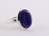Ovale zilveren ring met blauwe saffier - maat 16.5