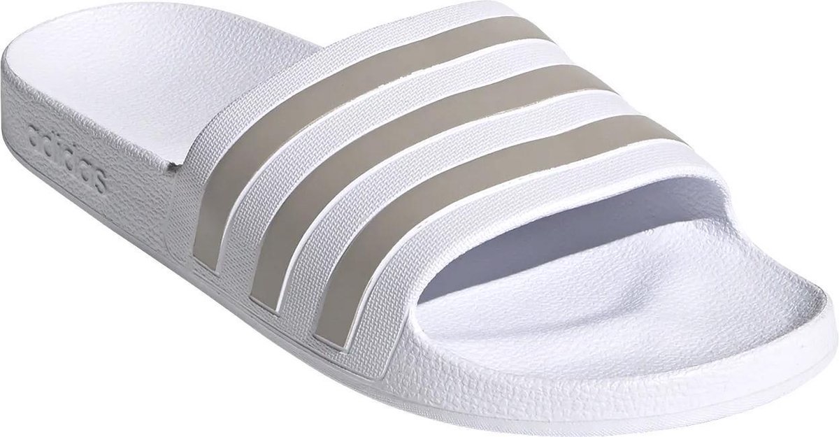 Adidas slippers Adilette - UK 10 (maat 44,5) - wit/zilver | bol.com